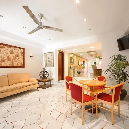 ホテル La Santa Maria 3*