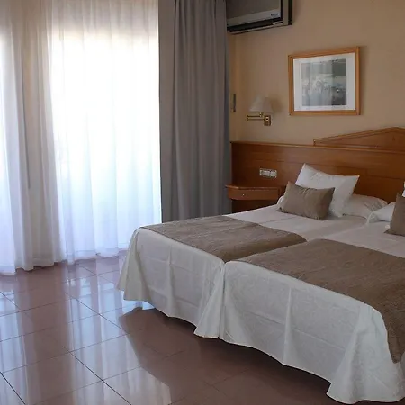 La Santa Maria 3*