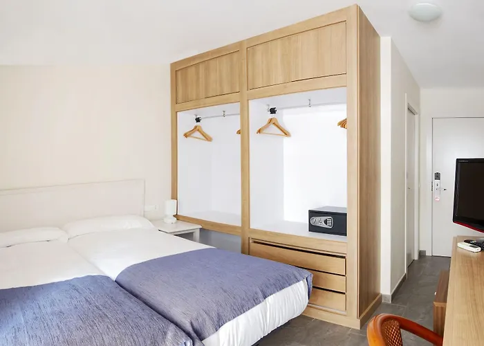 La Santa Maria Отель Сиджес