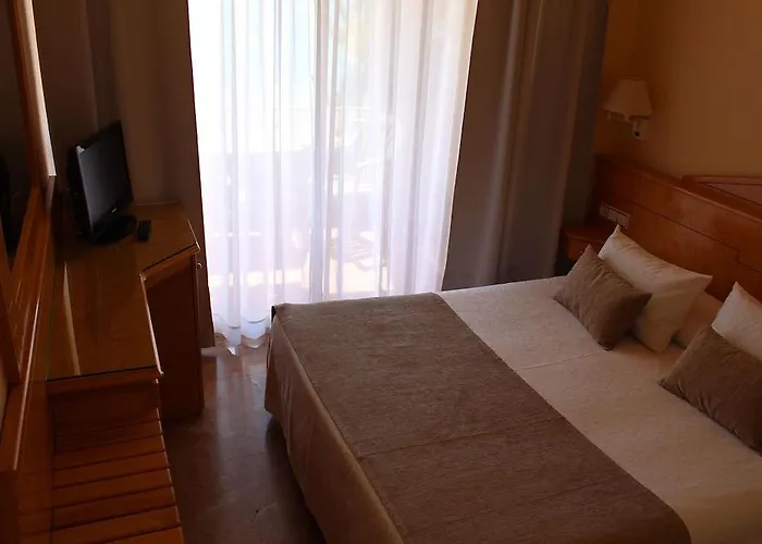 La Santa Maria Сиджес