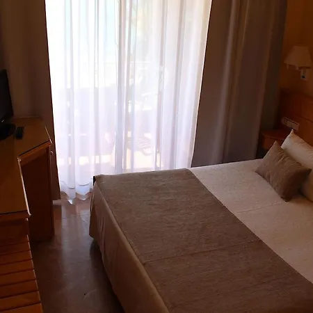 La Santa Maria Sitges